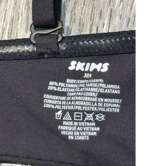 SKIMS‎ Fits Everybody Strapless Bra Onyx Black Style BA BAN 3151 Size 32A - Picture 5 of 7